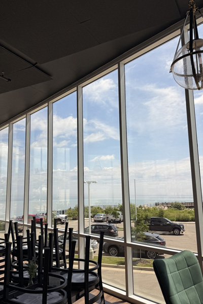 commercial window cleaning ozaukee wi