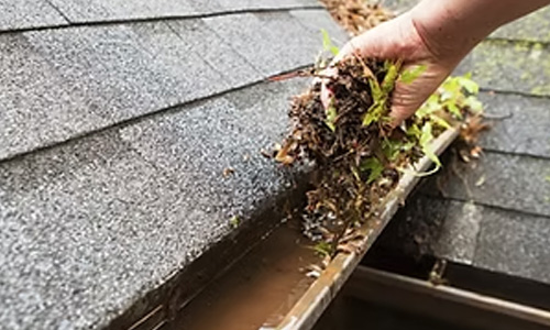 gutter cleaning services gutter cleaning services